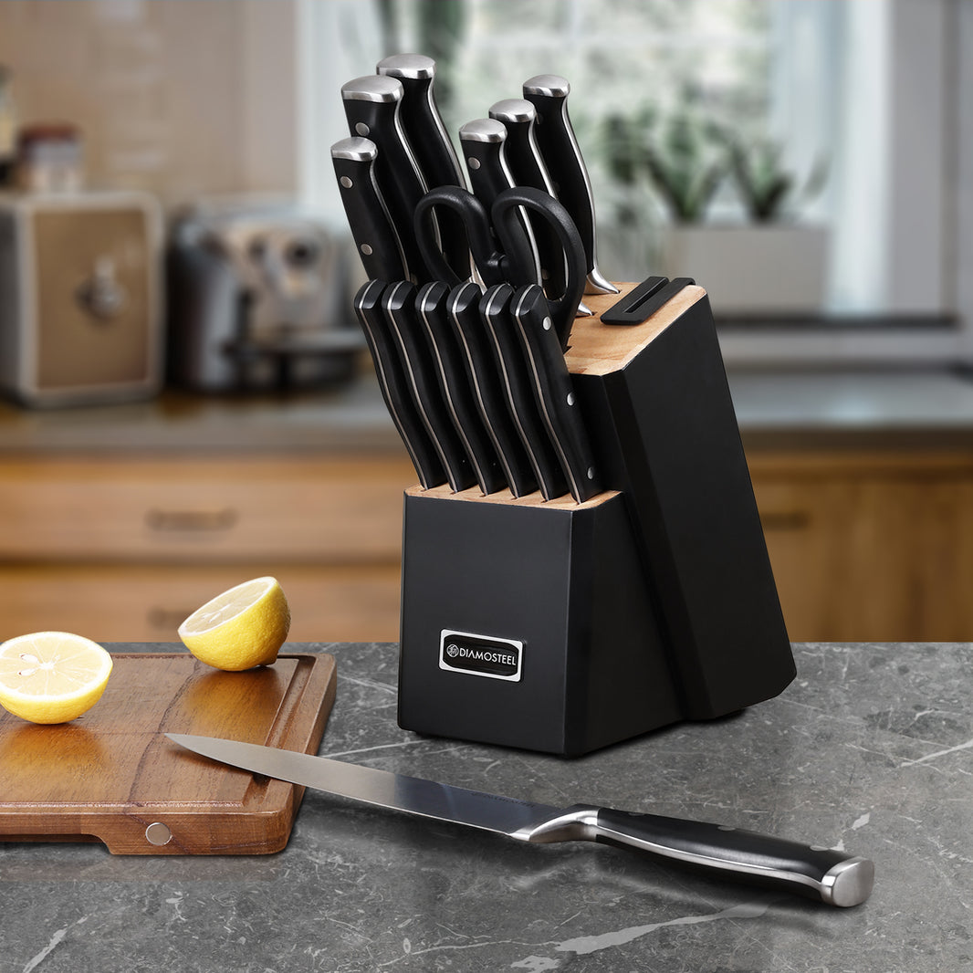 Diamosteel 15 Pcs Kitchen Knife Set with Block Wooden, Knives Set for Kitchen with Block Built in Sharpener Scissors, Chef Knife Set Gift for Mom Dad (Black)